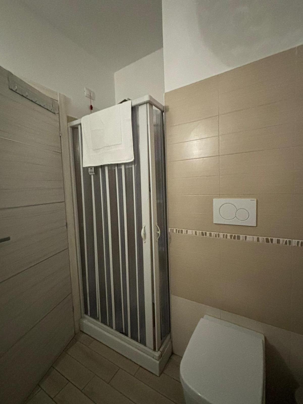 Ferienwohnung Pomezia Centro Exterior foto